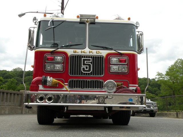 Tanker 5 (2005 Seagrave)